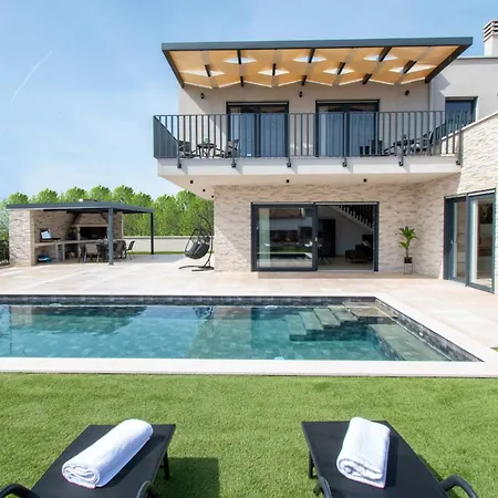 Villa Beautiful Martin Medaki